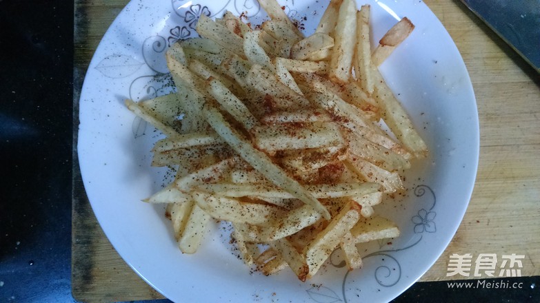 椒盐薯条的做法
