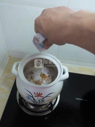 <a href=/shicai/guopin/Tao/index.html target=_blank><u>桃</u></a>胶<a href=/shicai/guopin/XianJiao/index.html target=_blank><u>香蕉</u></a><a href=/shicai/mimian/NiuNai/index.html target=_blank><u>牛奶</u></a>