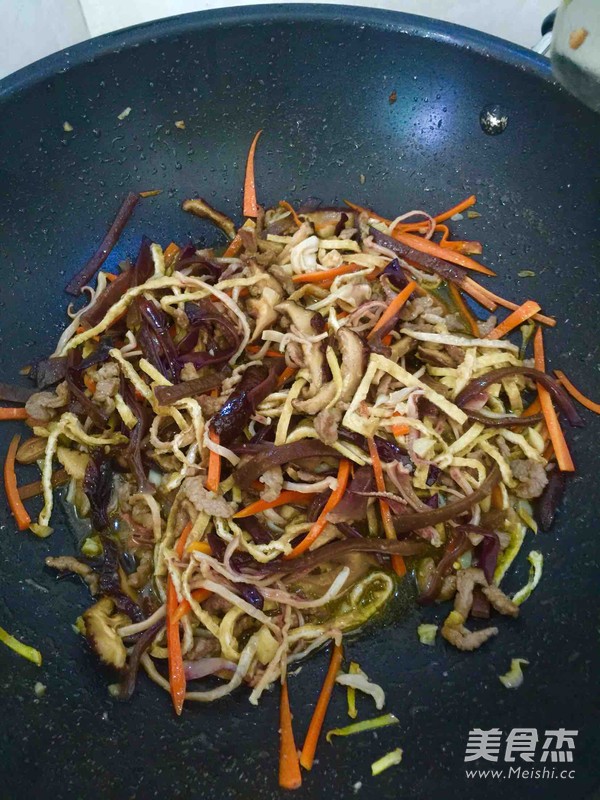 鱼香肉丝的做法