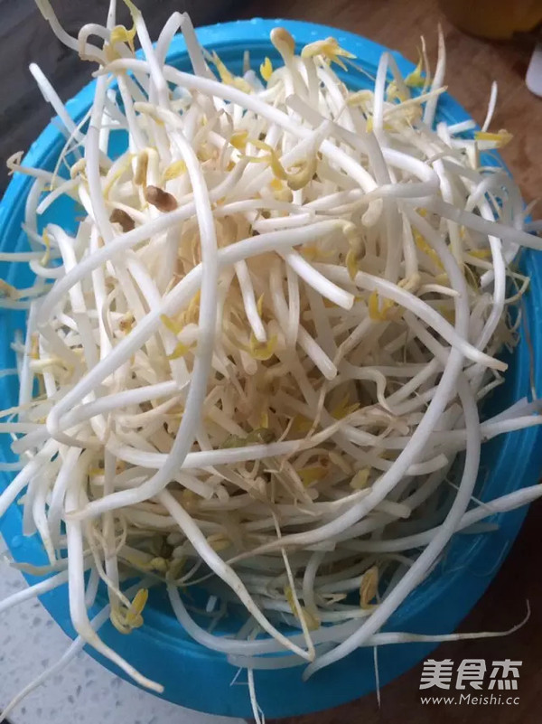 <a href=/shicai/diaoweipin/Cu/index.html target=_blank><u>醋</u></a>溜<a href=/shicai/shucai/DouYa/index.html target=_blank><u>豆芽</u></a>菜的做法