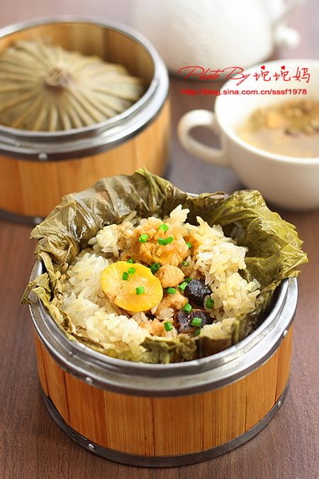 <a href=/shicai/mimian/NuoMi/index.html target=_blank><u>糯米</u></a>鸡