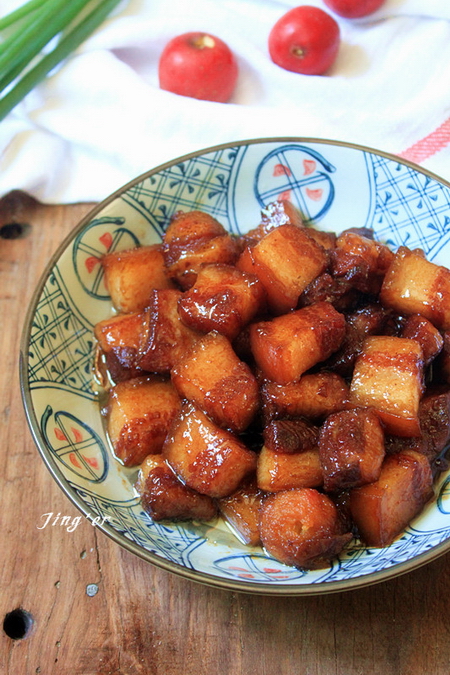 <a href=/shicai/guopin/ShanZha/index.html target=_blank><u>山楂</u></a>红烧肉
