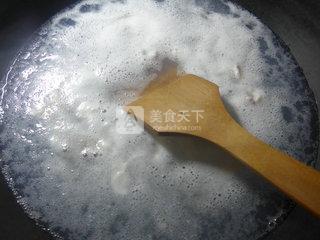 <a href=/shicai/shucai/QinCai/index.html target=_blank><u>芹菜</u></a>炒乌贼