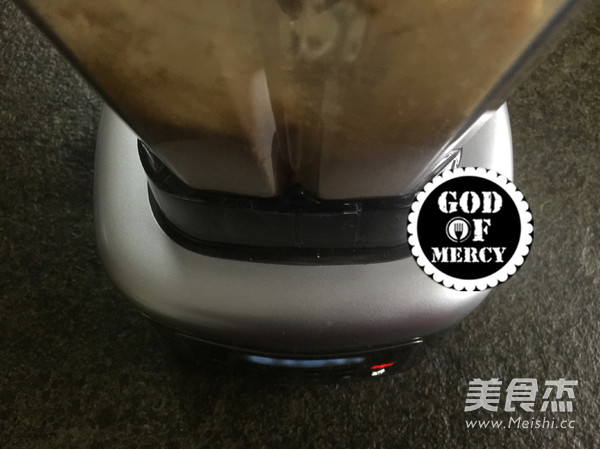 万人迷的<a href=/shicai/guopin/HuaSheng/index.html target=_blank><u>花生</u></a><a href=/shicai/guopin/ZhiMa/index.html target=_blank><u>芝麻</u></a>酱的做法