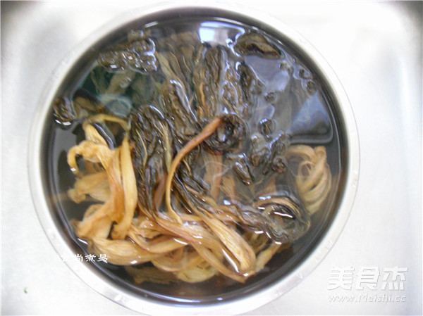 #六月鲜#菜干红烧肉的做法