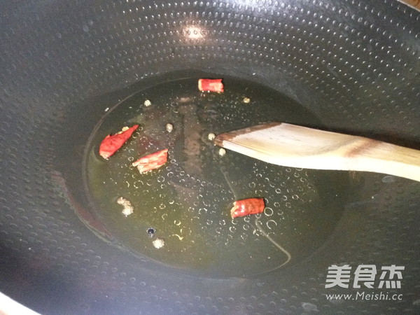 <a href=/shicai/mimian/FenSi/index.html target=_blank><u>粉丝</u></a><a href=/shicai/shucai/WaWaCai/index.html target=_blank><u>娃娃菜</u></a>的做法