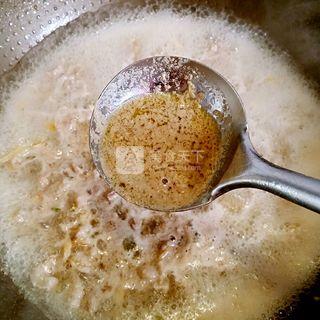 酸汤<a href=/shicai/rouqin/FeiNiu/index.html target=_blank><u>肥牛</u></a>