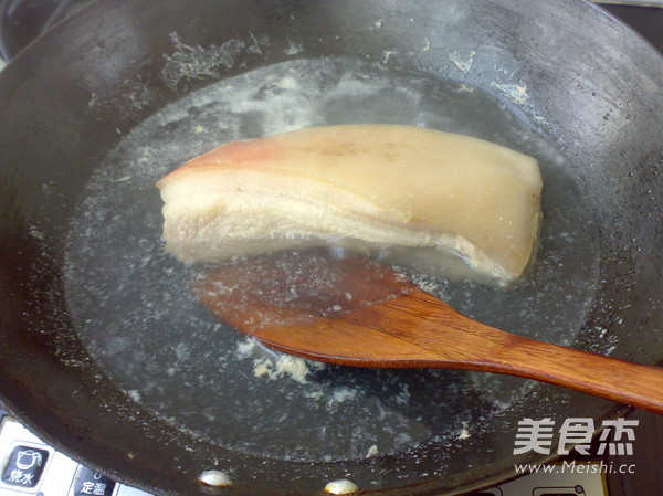 玫瑰红烧肉的做法