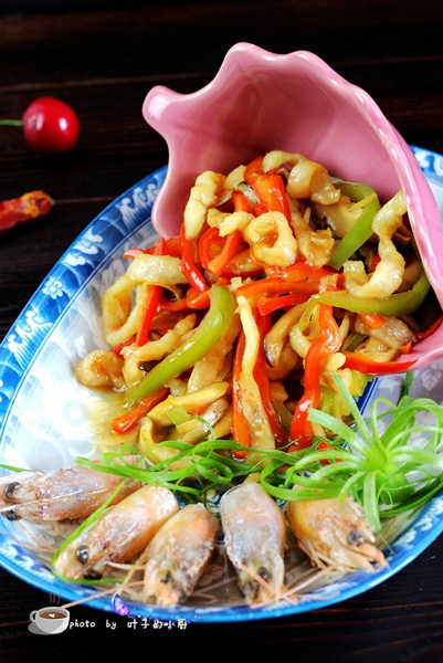 双椒敲虾的做法