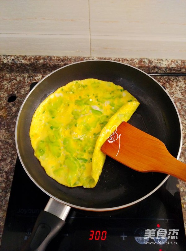 <a href=/shicai/shucai/KuGua/index.html target=_blank><u>苦瓜</u></a>厚蛋烧的做法