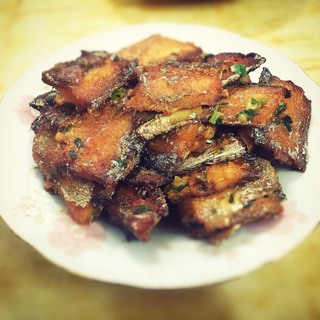 干煎<a href=/shicai/shuichanpin/DaiYu/index.html target=_blank><u>带鱼</u></a>