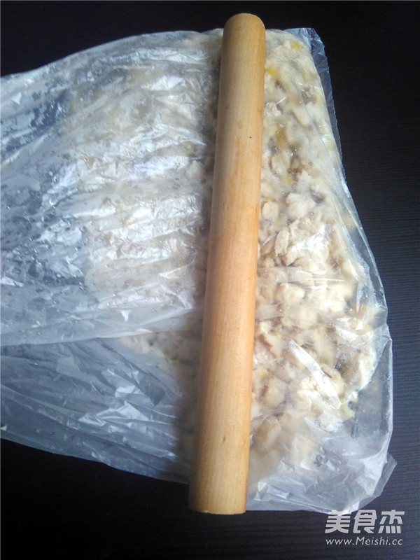 自制鸡<a href=/shicai/rouqin/RouSong/index.html target=_blank><u>肉松</u></a>的做法