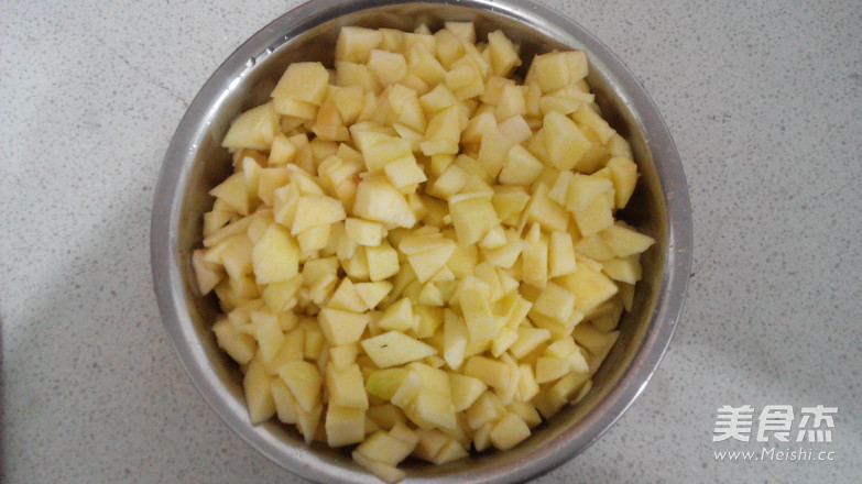 <a href=/shicai/guopin/PingGuo/index.html target=_blank><u>苹果</u></a>果酱的做法