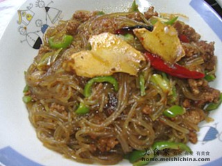 肉末<a href=/shicai/mimian/FenSi/index.html target=_blank><u>粉丝</u></a>煲