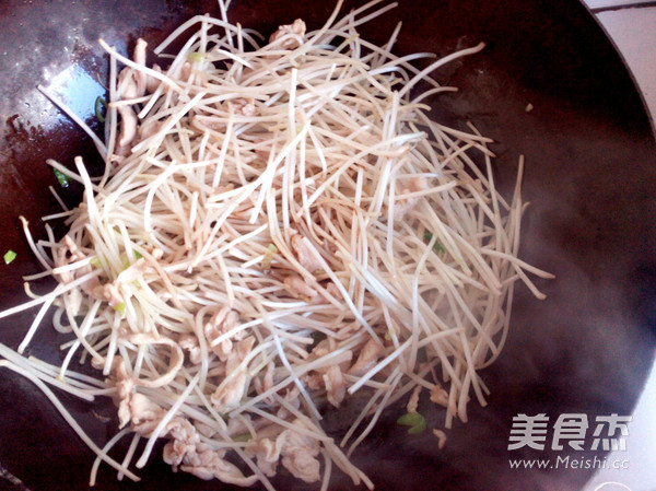 银芽鸡丝的做法