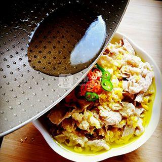 酸汤<a href=/shicai/rouqin/FeiNiu/index.html target=_blank><u>肥牛</u></a>