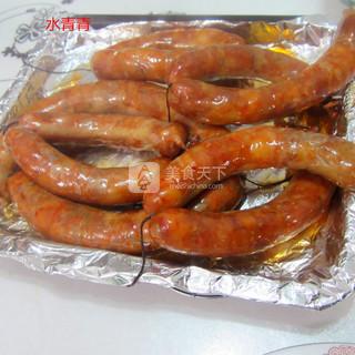 烤<a href=/shicai/rouqin/ZhuRou/index.html target=_blank><u>猪肉</u></a><a href=/shicai/rouqin/XiangChang/index.html target=_blank><u>香肠</u></a>