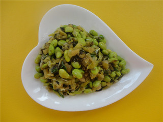 咸菜<a href=/shicai/shucai/MaoDou/index.html target=_blank><u>毛豆</u></a>