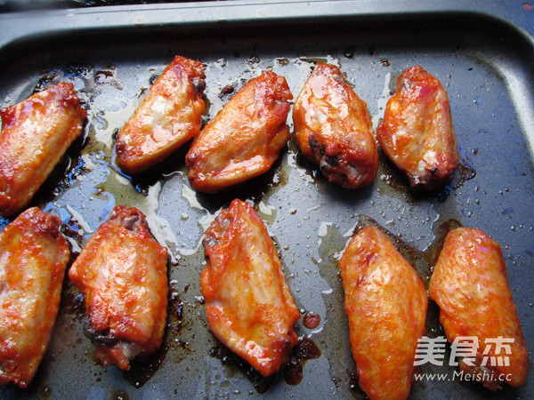 #圣诞节#蜜汁奥尔良烤<a href=/shicai/rouqin/JiChi/index.html target=_blank><u>鸡翅</u></a>的做法