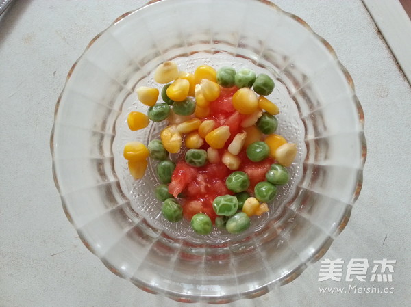 茶香虾仁番茄盅的做法