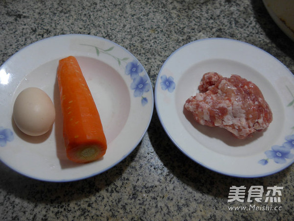 <a href=/shicai/rouqin/JiDan/index.html target=_blank><u>鸡蛋</u></a><a href=/shicai/shucai/HuLuoBo/index.html target=_blank><u>胡<a href=/shicai/shucai/LuoBo/index.html target=_blank><u>萝卜</u></a></u></a>蒸肉末的做法