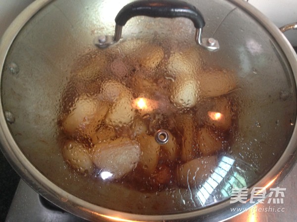 <a href=/shicai/shucai/LuoBo/index.html target=_blank><u>萝卜</u></a>烧肉的做法