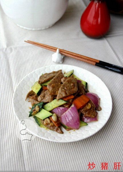 家常炒<a href=/shicai/rouqin/ZhuGan/index.html target=_blank><u>猪肝</u></a>步骤