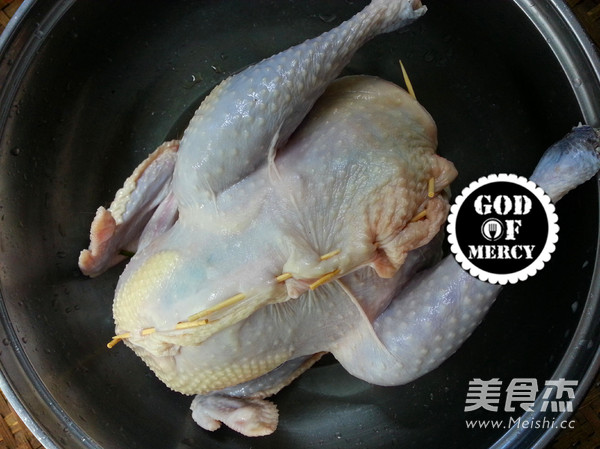 【#感恩节#中式创意大餐】<a href=/shicai/shucai/HuiXiang/index.html target=_blank><u>茴香</u></a>烤鸡的做法