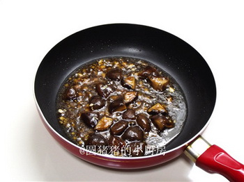 焦溜<a href=/shicai/mimian/DouFu/index.html target=_blank><u>豆腐</u></a>步骤12