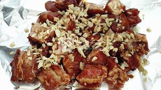 蒜香<a href=/shicai/rouqin/PaiGu/index.html target=_blank><u>排骨</u></a>