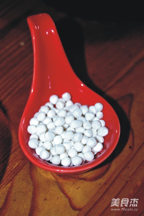 <a href=/shicai/shuichanpin/JinQiangYu/index.html target=_blank><u>金枪鱼</u></a><a href=/shicai/shucai/BoCai/index.html target=_blank><u>菠菜</u></a>墩的做法