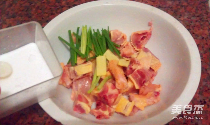 孜然辣鸡块的做法