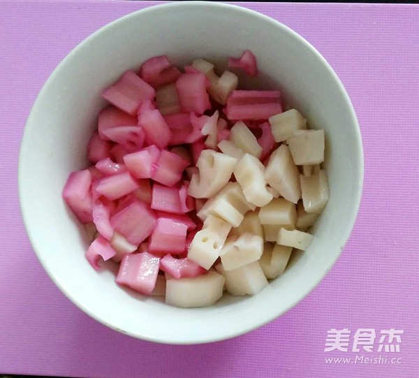 酸辣双色耦丁的做法