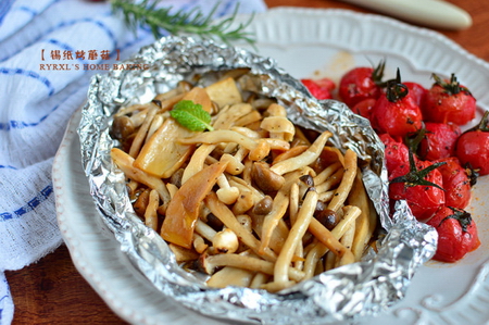 锡纸烤<a href=/shicai/shucai/MoGu/index.html target=_blank><u>蘑菇</u></a>