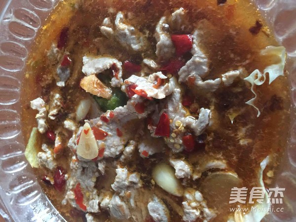 麻辣水煮<a href=/shicai/rouqin/NiuRou/index.html target=_blank><u>牛肉</u></a>的做法