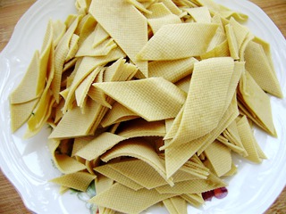 尖椒干<a href=/shicai/mimian/DouFu/index.html target=_blank><u>豆腐</u></a>