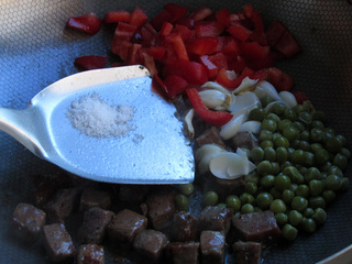 <a href=/shicai/shucai/BaiHe/index.html target=_blank><u>百合</u></a>菲力<a href=/shicai/rouqin/NiuPai/index.html target=_blank><u>牛排</u></a>