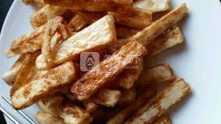 黄金<a href=/shicai/shucai/ShanYao/index.html target=_blank><u>山药</u></a>条