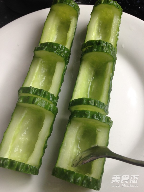 竹报平安——创意水果沙拉的做法