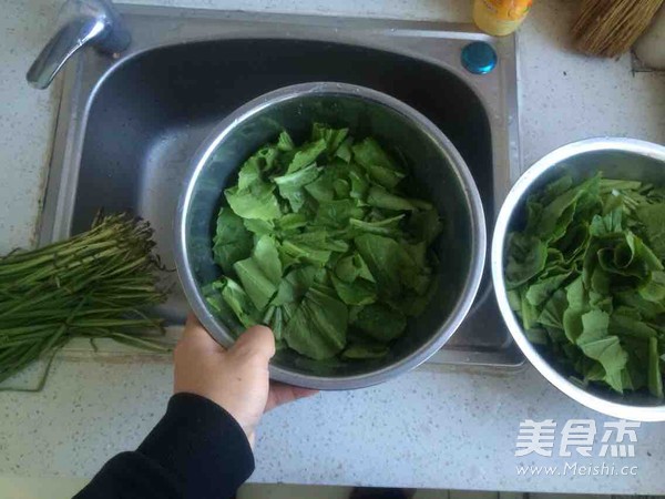 <a href=/shicai/shucai/XiaoBaiCai/index.html target=_blank><u>小<a href=/shicai/shucai/BaiCai/index.html target=_blank><u>白菜</u></a></u></a>拌<a href=/shicai/guopin/HuaSheng/index.html target=_blank><u>花生</u></a>米的做法