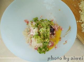 <a href=zt/hsszt target=_blank><u>红烧狮子头</u></a>