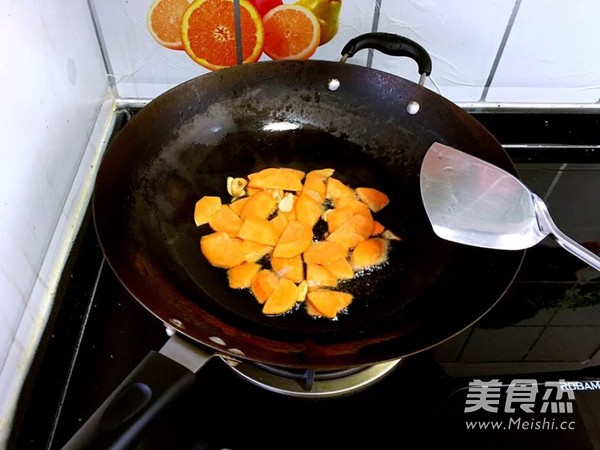 麻辣手撕<a href=/shicai/shucai/PingGu/index.html target=_blank><u>平菇</u></a>的做法