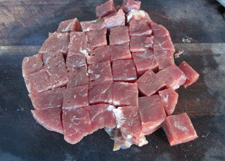 <a href=/shicai/shucai/BaiHe/index.html target=_blank><u>百合</u></a>菲力<a href=/shicai/rouqin/NiuPai/index.html target=_blank><u>牛排</u></a>