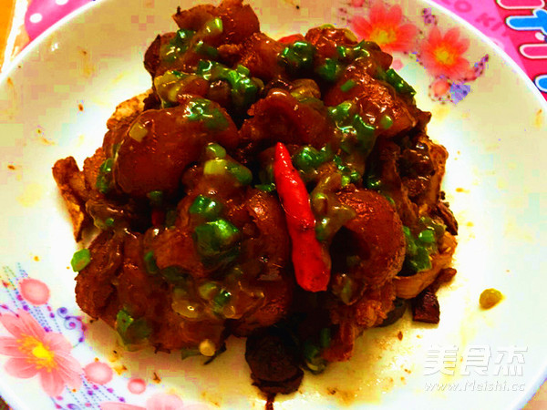 斓曦五香辣猪手的做法