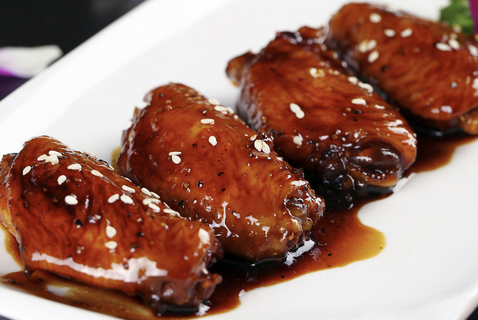 蜜汁<a href=/shicai/rouqin/JiChi/index.html target=_blank><u>鸡翅</u></a>(烧烤版)的做法