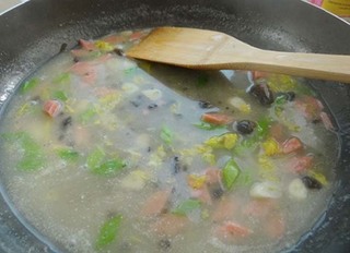 上汤<a href=/shicai/shucai/WaWaCai/index.html target=_blank><u>娃娃菜</u></a>