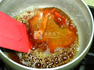 <a href=/shicai/guopin/HuaSheng/index.html target=_blank><u>花生</u></a>糖