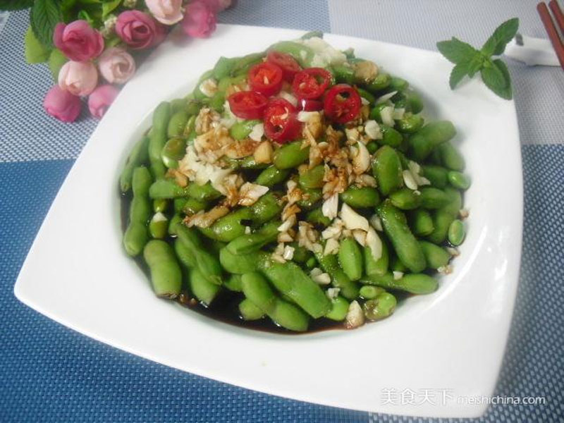 凉拌<a href=/shicai/shucai/MaoDou/index.html target=_blank><u>毛豆</u></a>