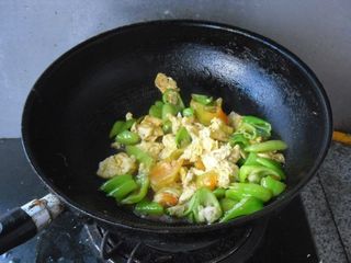 蛋炒椒