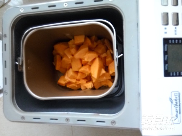 自制<a href=/shicai/guopin/MuGua/index.html target=_blank><u>木瓜</u></a>酱（<a href=/shicai/mimian/MianBao/index.html target=_blank><u>面包</u></a>机版）的做法